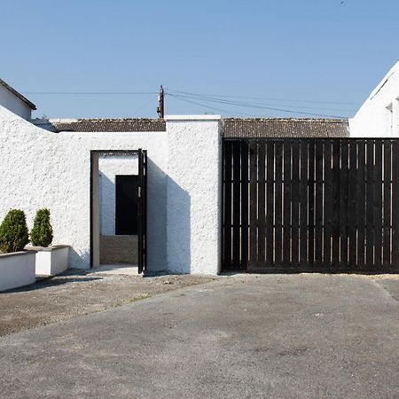 Hill House Lodge Sleeps 6 Overlooking The Rock Of Cashel Cashel  Zewnętrze zdjęcie