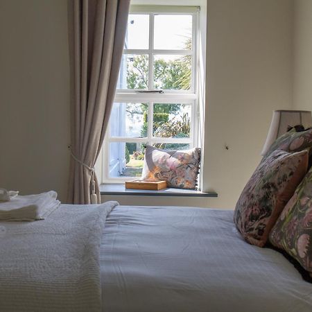 Hill House Lodge Sleeps 6 Overlooking The Rock Of Cashel Cashel  Zewnętrze zdjęcie