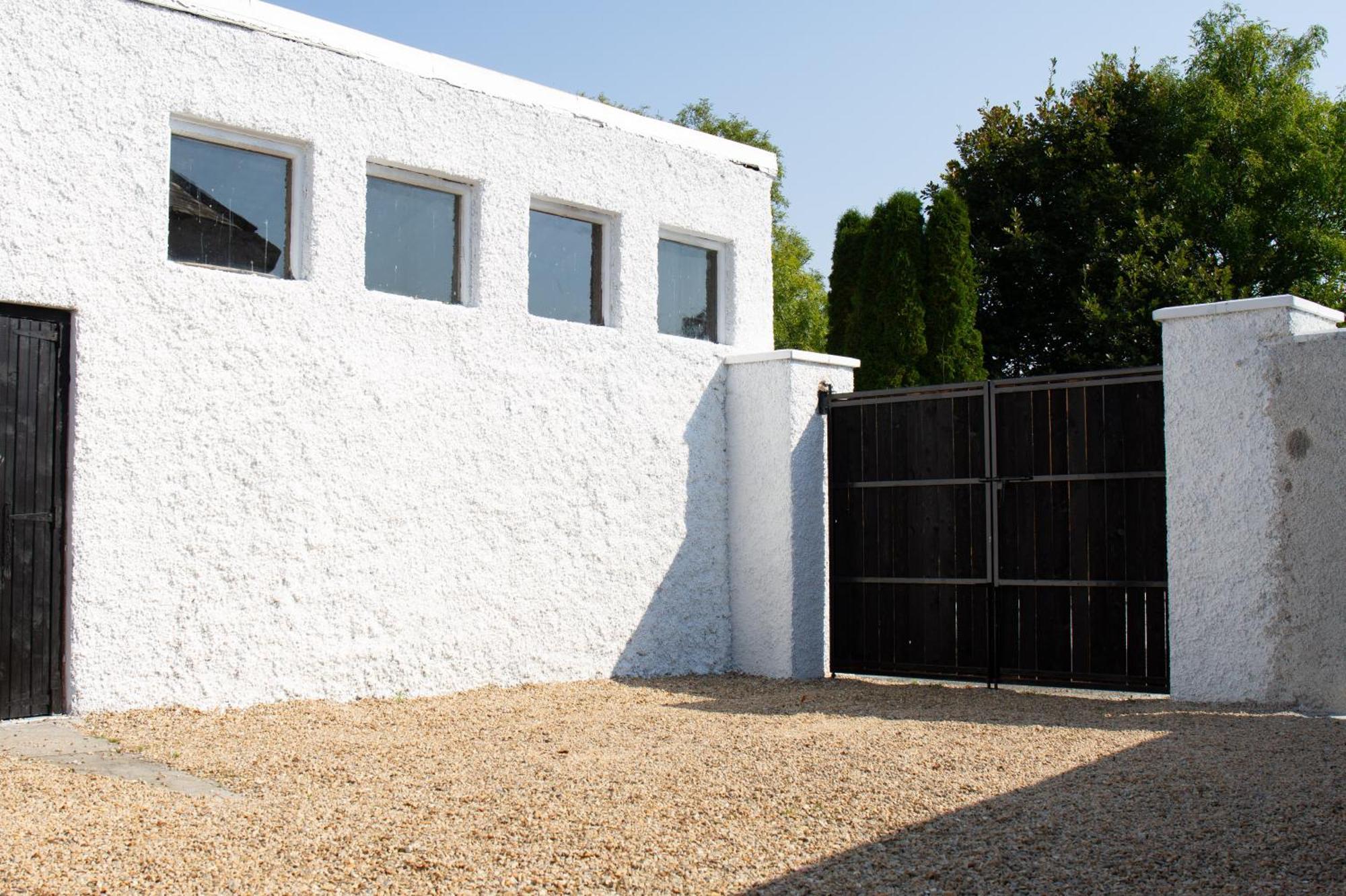 Hill House Lodge Sleeps 6 Overlooking The Rock Of Cashel Cashel  Zewnętrze zdjęcie